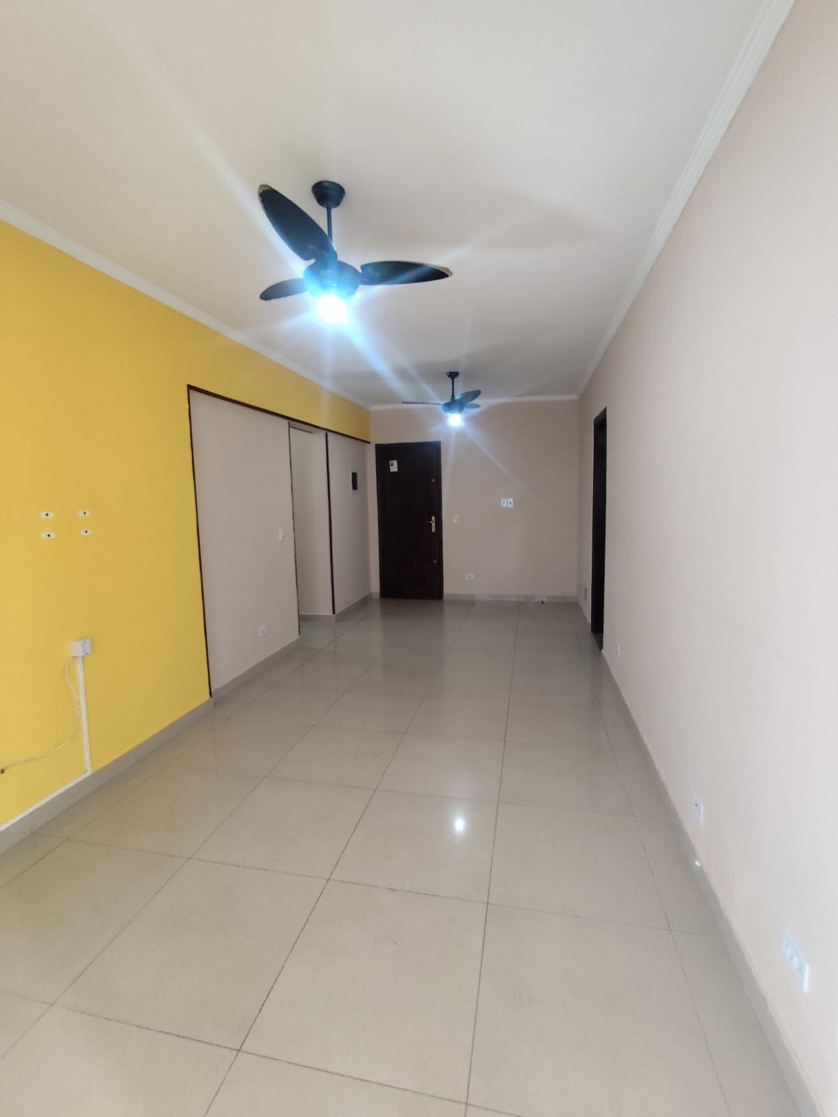 Foto 4 do Apartamento Apartamento 2 dormitórios de Frente Praia - Guilhermina/PG