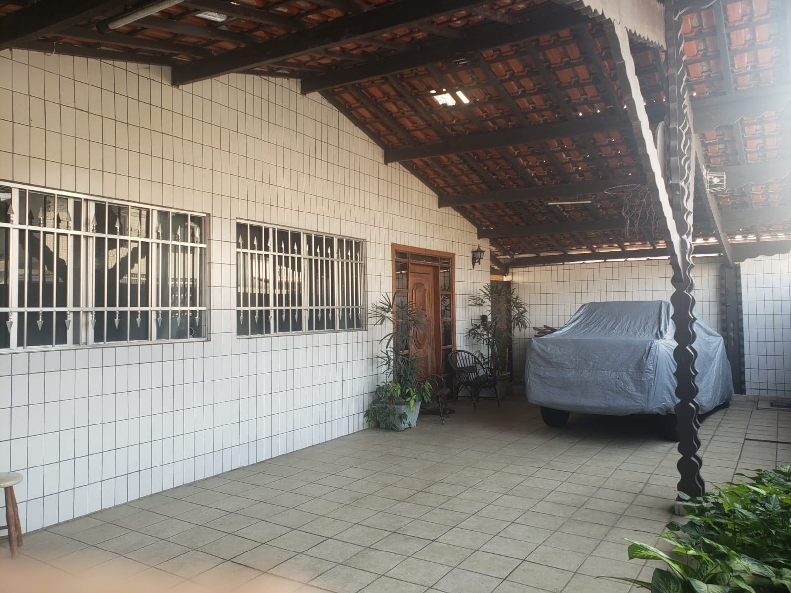Foto 2 do Casa Casa à Venda com 4 quartos, 5 banheiros, 3 vagas e 166m²