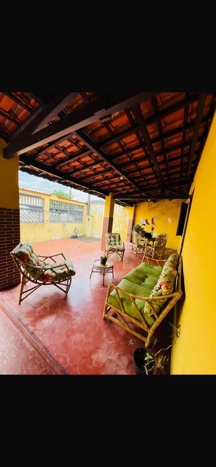 Foto 2 do Casa SOLEMAR – CASA COM EDÍCULA E TERRENO AMPLO
